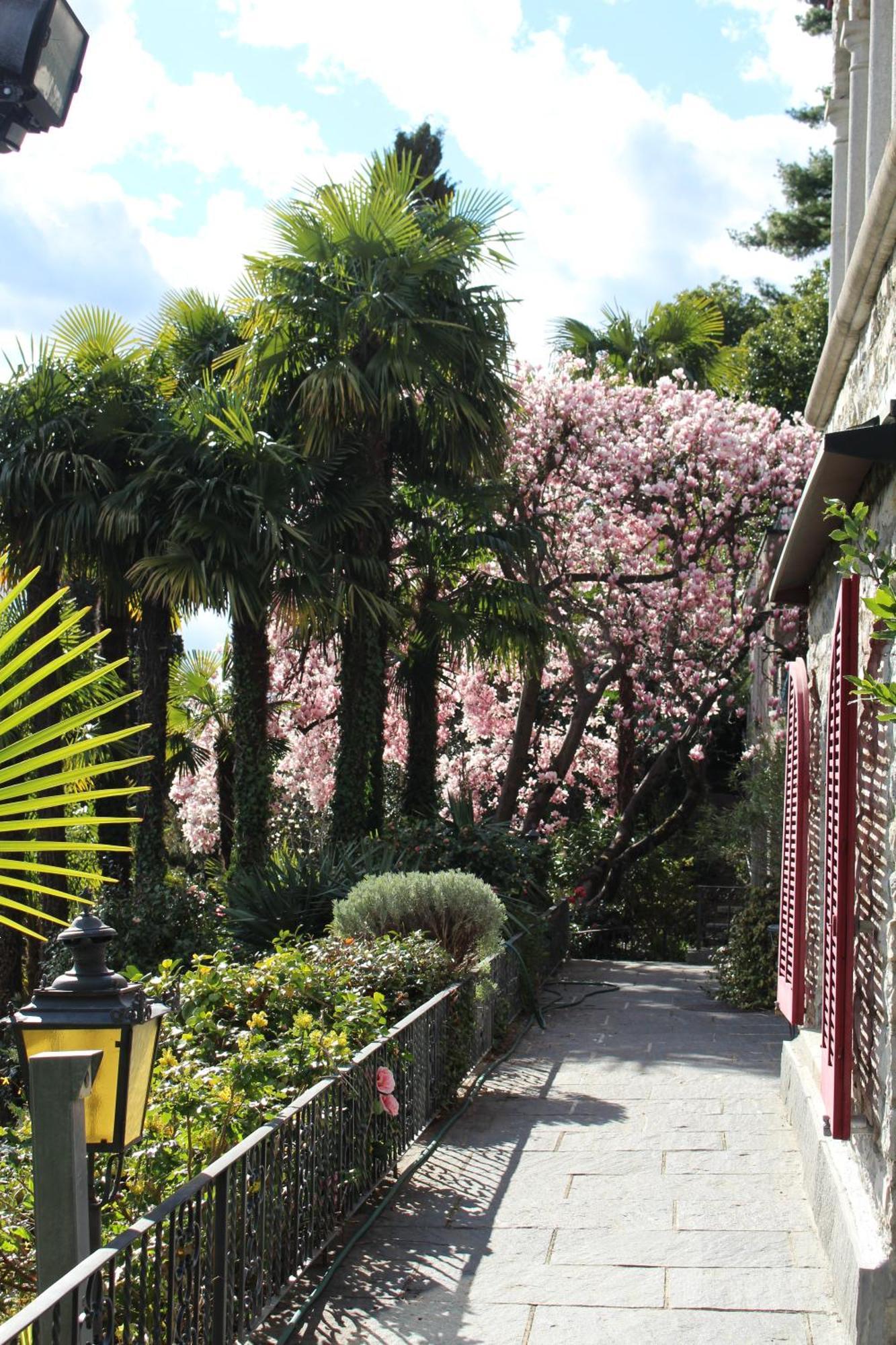 Barony Le Pergole Holiday Apartments Lugano Eksteriør bilde